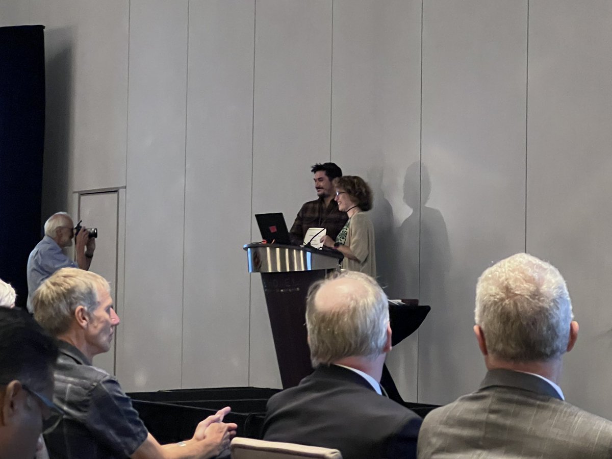 pns4593's tweet photo. Amazing opening ceremony for #SIP2023. Congratulations to all award winners (including myself, intentional self-promotion!). Looking forward to 4 days of science (and fun!) 🤗 @USDA @JInvertPathol @SocInvPathol https://t.co/5eu6j8lI2c