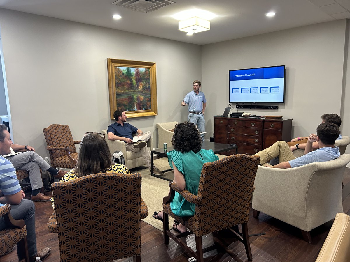 ICM_LLC's tweet photo. ICM takes pride in providing our interns with valuable, hands-on work experience. At the end of each summer, our interns give a presentation detailing, what they learned, what they would change about their experience. #ICMaBetterWaytoBuild https://t.co/uaPbBAcpB1