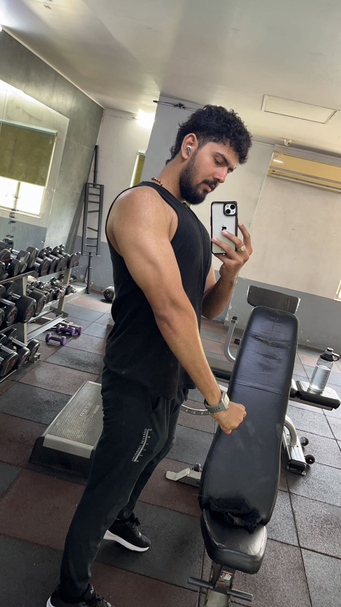 mitanshu_bhatt's tweet photo. Workout time https://t.co/rH06jlxdVp