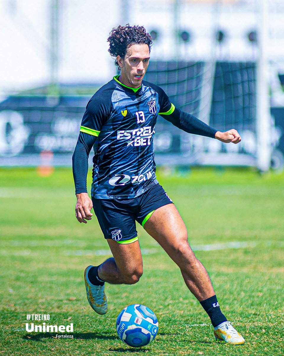 CearaSC's tweet image. Iniciando mais uma semana de preparação! ⚫⚪

📸 Felipe Santos / Ceará SC

#CearáSC #Vozão #Unimed