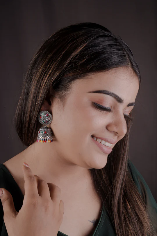 Me2youI's tweet photo. On this Raksha Bandhan Gift this beautiful Multi Color Silver Oxidised Jumkhi to your lovely sister.

https://t.co/QU6pBdVEHF 

#me2you #MultiColorjumkhi #Silver #OxidisedJumkhi #Jumkhi #earrings #oxidisedjewelry https://t.co/pNel9OxOx7