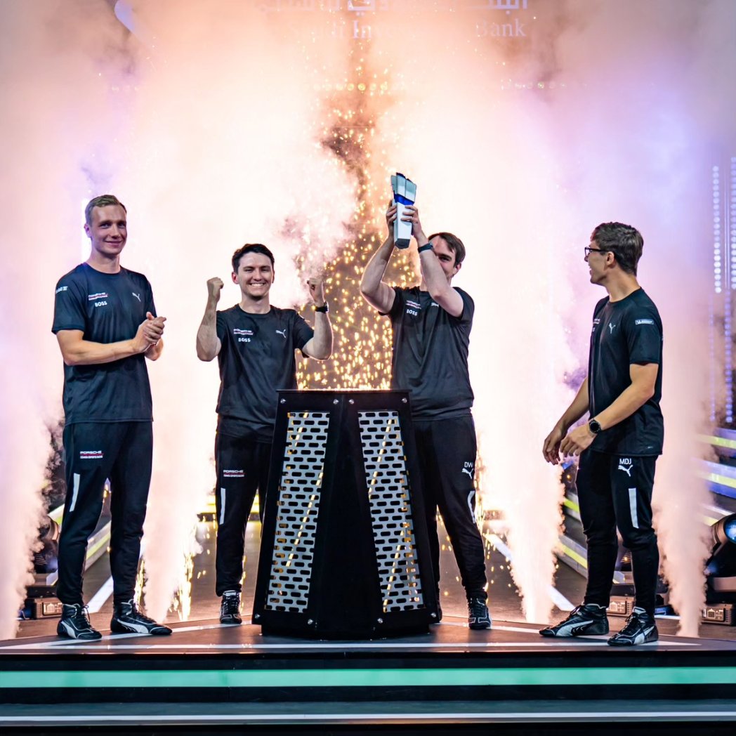 Mack Bakkum tweet media