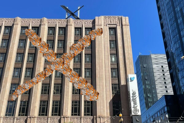 BREAKING: Elon Musk makes giant X out of used heroin needles to make sure the city of San Francisco doesn't remove it.