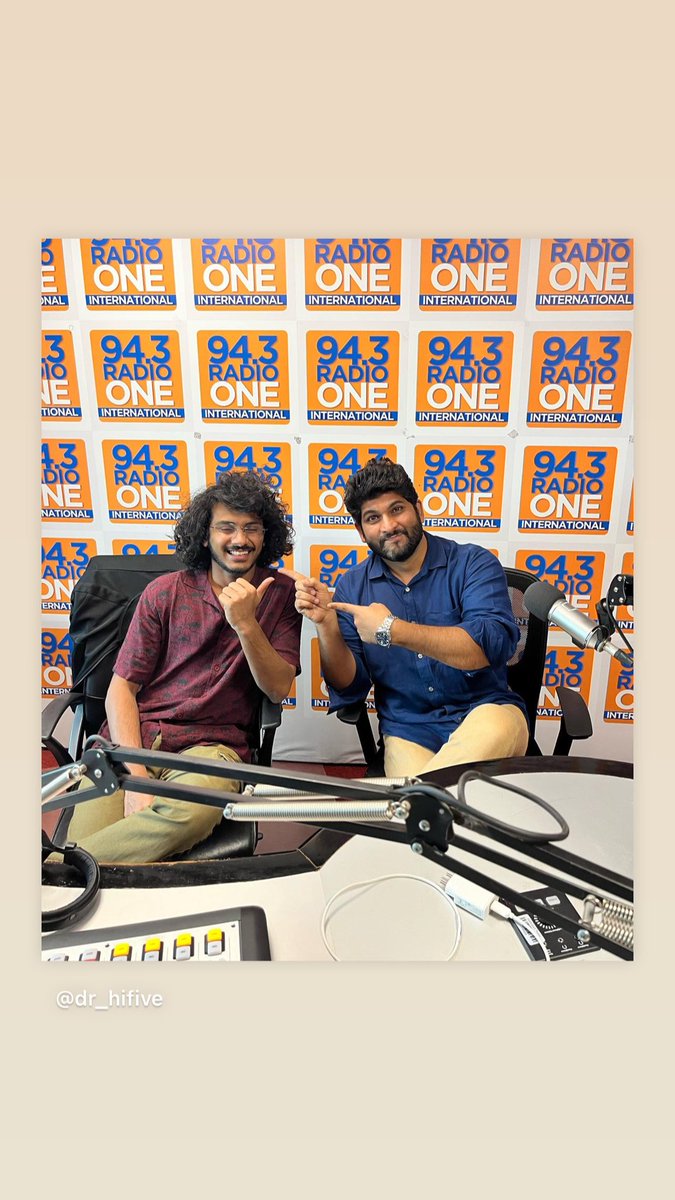 It’s breastfeeding week starting from 1st to 7th August!
Tune in to 94.3 FM at 9am tomorrow and I shall be talking to you!!😁💐🤱#breastfeeding #breastfeedingweek #august #breastmilk #significance #fm 
#radio