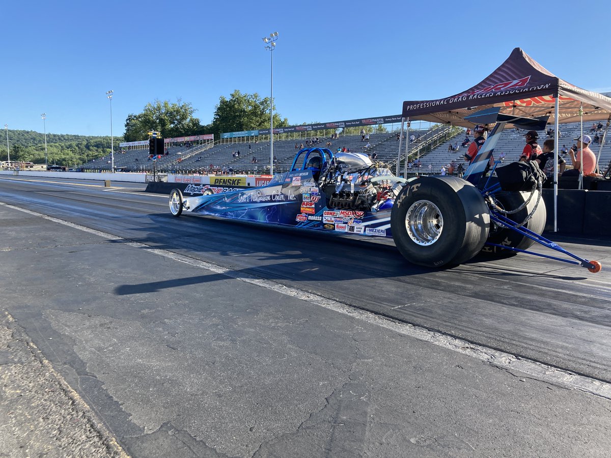 SWRACECARS's tweet photo. Our team &amp; the racing community is mourning the loss of a great man &amp; fierce competitor, Dave Batchelor. We are thankful for the long-time friendship we had, both on &amp; off of the track. We will miss your visits (&amp; the chocolate.) Thoughts &amp; prayers to the Batchelor family. RIP. https://t.co/By1p89EXdY