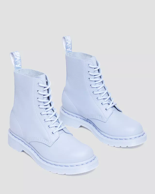 LOOPBOXX's tweet photo. Dr Martens คอลน้องๆดอกไม้สีพาสเทลลด 40% ค่าา 🌸🌷✨🪻 https://t.co/JkFTSSSiaB