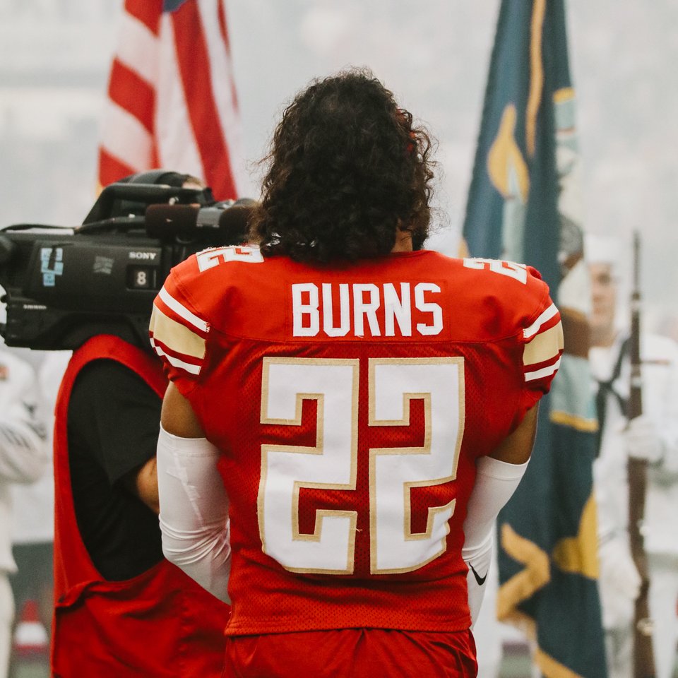 BREAKING: The Cleveland Browns have signed CB Lorenzo Burns, per <a href="/AaronWilson_NFL/">Aaron Wilson</a>.

Burns has won back-to-back #USFL championships with the Birmingham Stallions, most recently posting 26 tackles with the team this season.