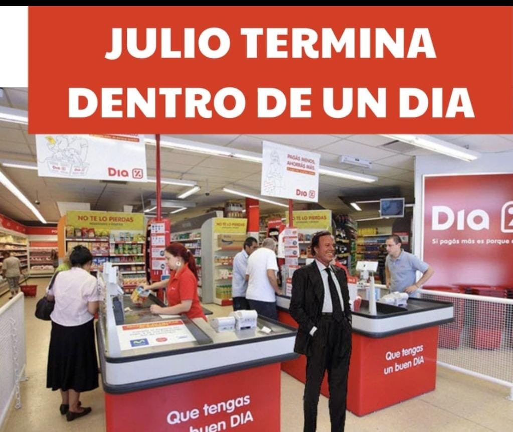 Senit_human_cap's tweet photo. Sobre el final del mes, no nos podía faltar el homenaje a parte de lo que JULIO nos dejó! 
Gracias a mis amigos, proveedores incansables de memes del mes más esperado del año! 
Se viene Agostini! 😎 https://t.co/WEQ8VRhEZj