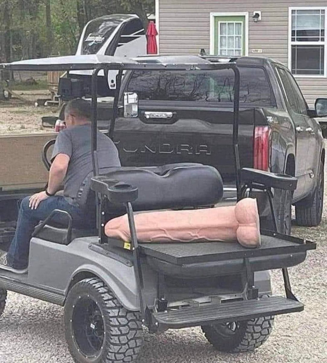 Илон Маск везет свою новую ракету