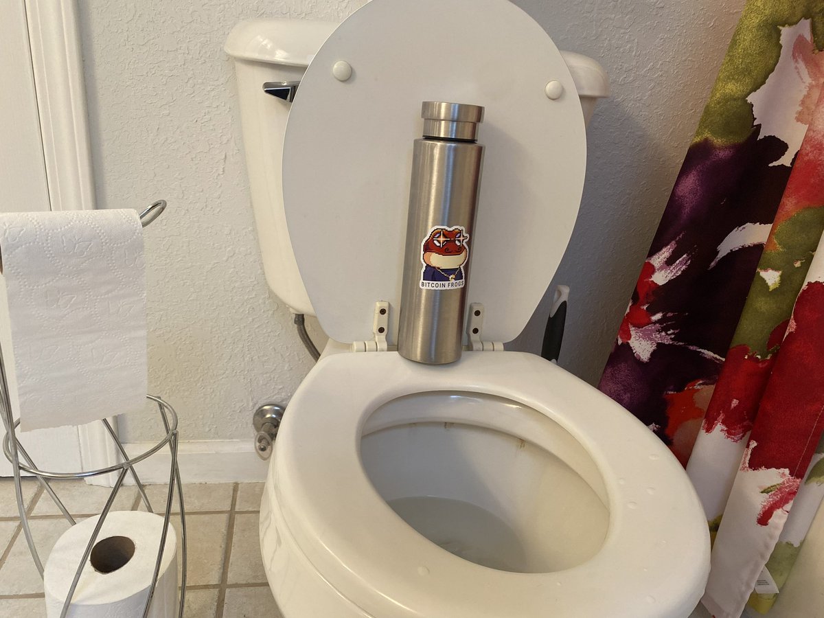@rovercrc Hopefully it doesn’t take a dump like this <a href="/BitcoinFrogs/">Bitcoin Frogs 比特蛙</a>