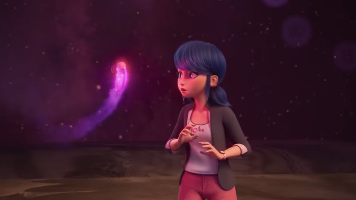 #MiraculousAwakening 
RAISE YOUR HAND IF ‘YOU ARE LADYBUG’ IS STUCK IN YOUR HEAD RN 😭🙌