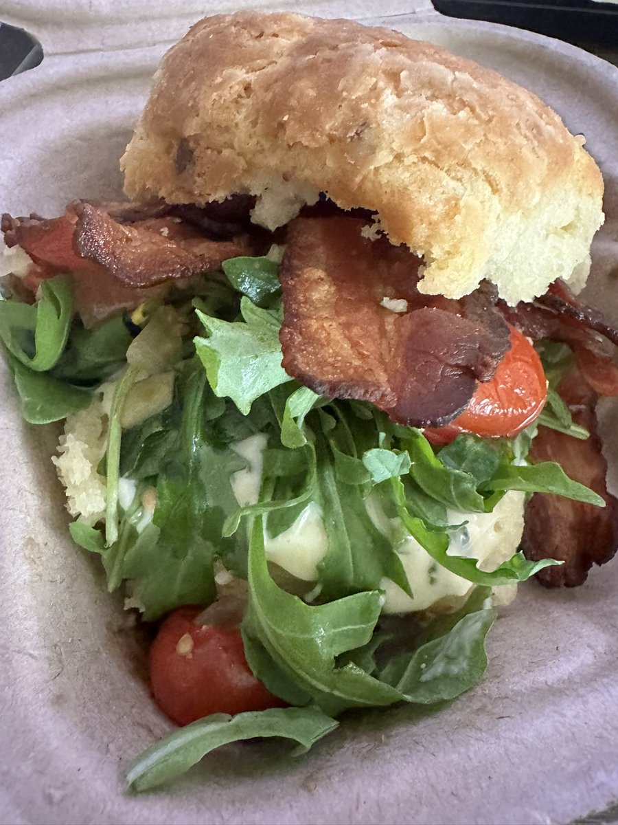 Ash 🤎 tweet media