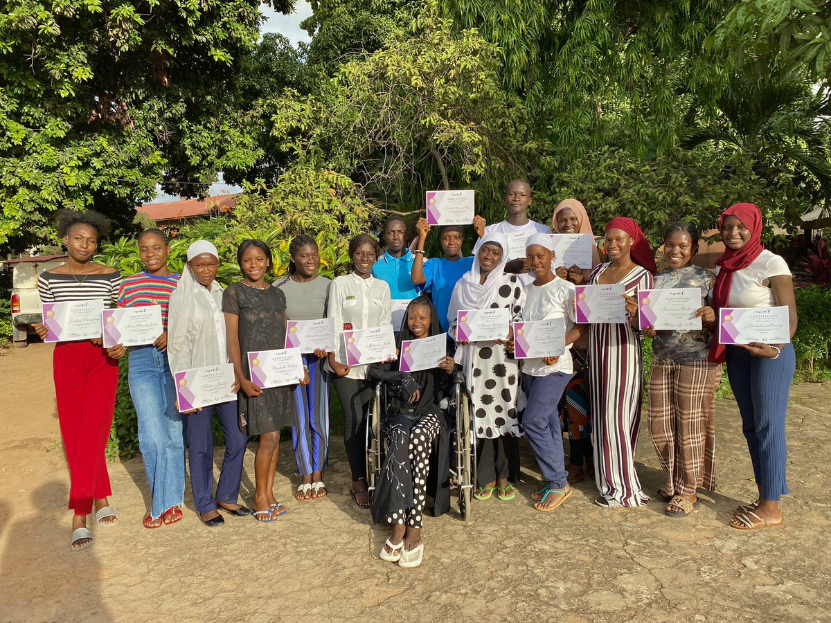 Project21plus's tweet photo. It’s a wrap for #Project21 !!!
We congratulate the participants for their commitment & dedication throughout this journey.
We wish them the best in their future endeavors—Thanks to our facilitators & all who helped in making this training a success.
#21daysofproject21 https://t.co/NelQkE9syc