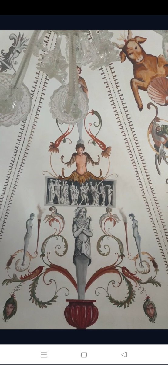 The #music #room
La #sala de la #música
youtu.be/TV7catfd8uc