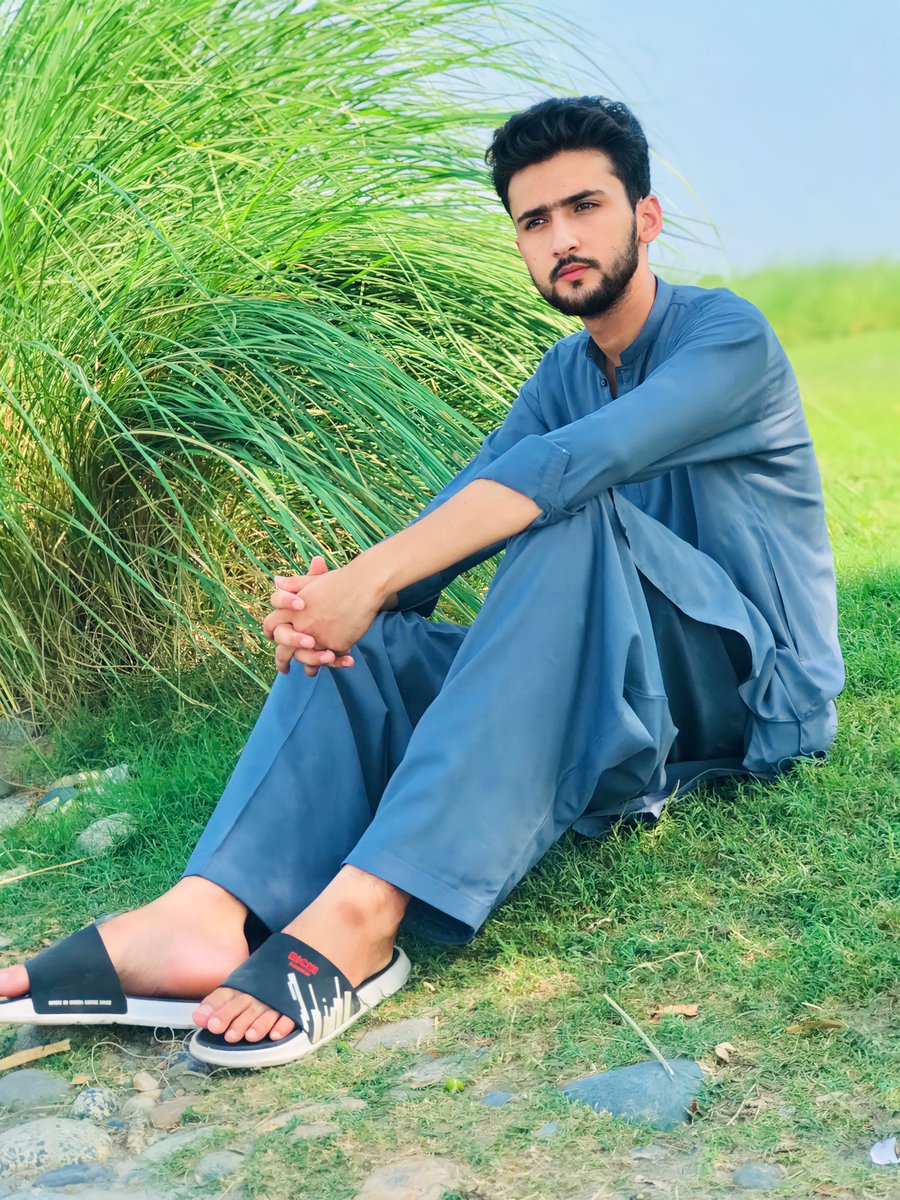 𝐓𝐡𝐞 𝐚𝐫𝐭 𝐨𝐟 𝐥𝐢𝐯𝐢𝐧𝐠 𝐢𝐬 𝐟𝐨𝐮𝐧𝐝 𝐢𝐧 𝐬𝐢𝐦𝐩𝐥𝐢𝐜𝐢𝐭𝐲.🌿