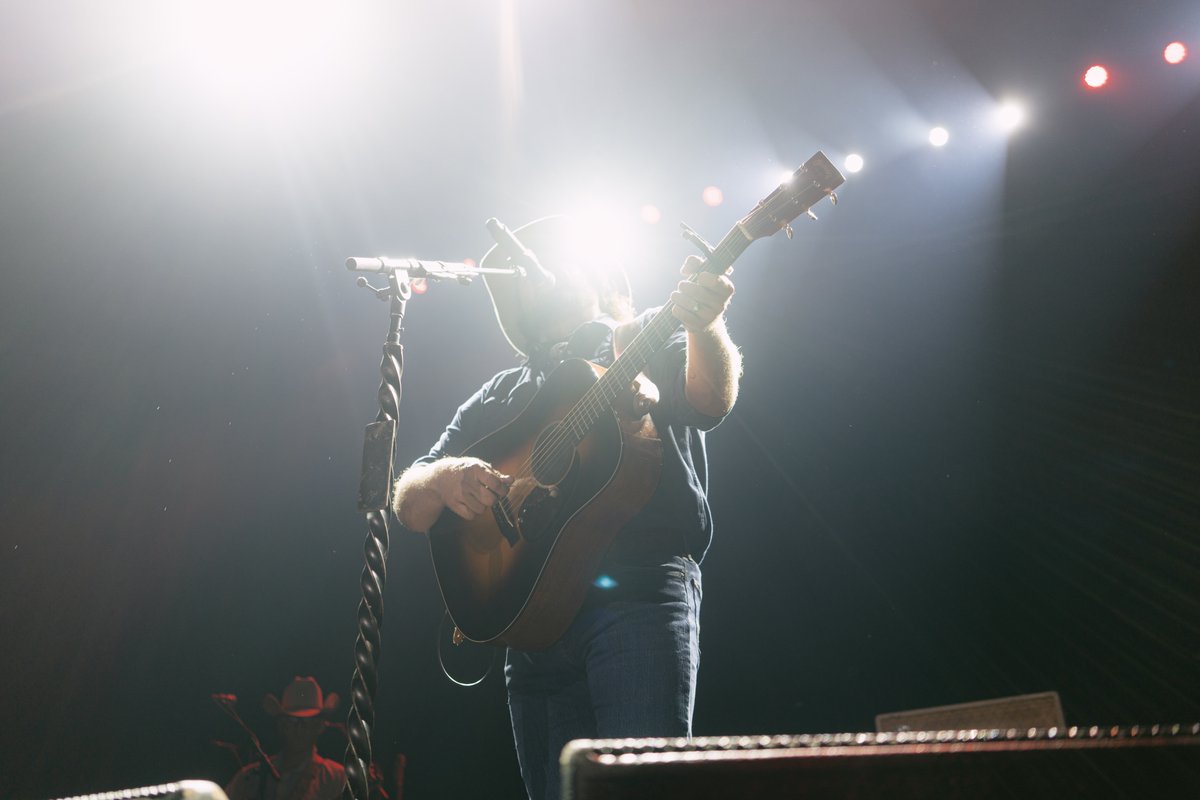 Randy Houser tweet media