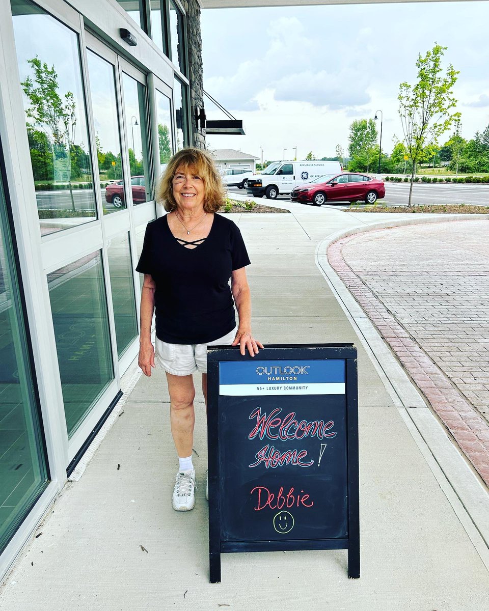 HamiltonOutlook's tweet photo. Love seeing some new faces around our community!  #noblesville #nowleasing #seniorliving #55andbetter #apartments https://t.co/0Z7huhW3ET