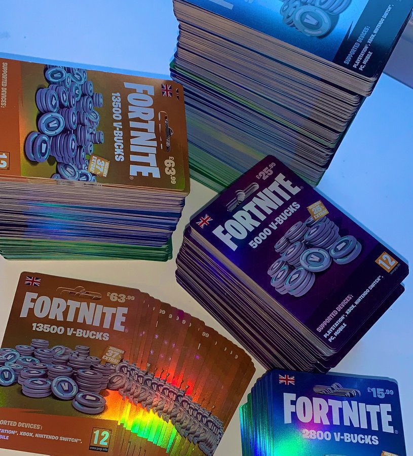 First 750 people to like this tweet and follow me with Notifications gets a Fortnite V-Bucks Card. 

#Fortnite #FortniteWILDS       #FortniteCh4S3       #FortniteChapter4Season3