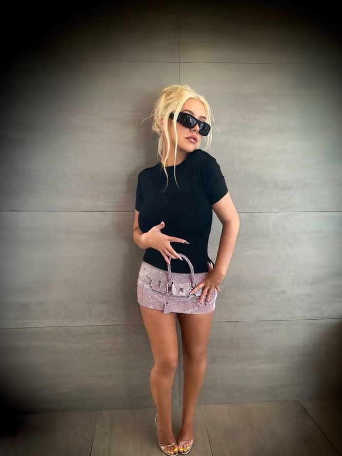 xtina's tweet photo. Precious Goods 🎀 https://t.co/N8Hj2ZutTy