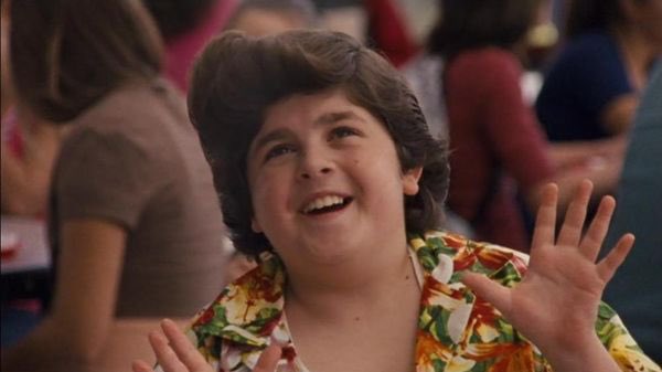 jessebontreger's tweet photo. @Musachaudhry Or Jim Carrey as Ace Ventura to… this https://t.co/BKv6nRrset