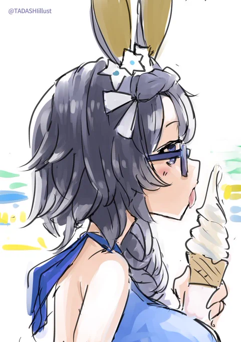 ソフトをたべるロブロイちゃん 