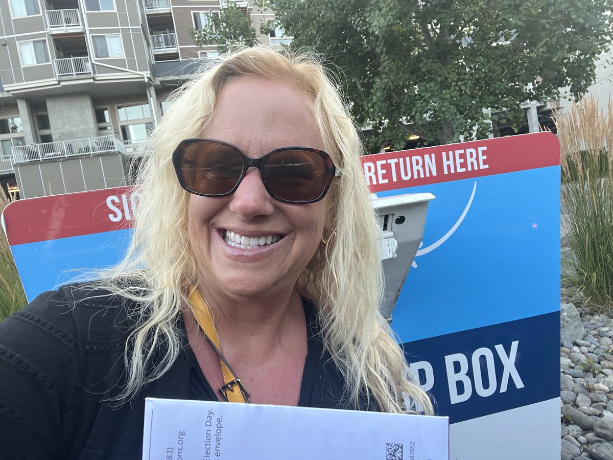 RepLeavitt's tweet image. Ballots in! So excited to drop off our daughter’s first ballot as she turned 18 just four days ago. Make a plan and get yours in. One of the most amazing rights we have. #vote #votesmatter