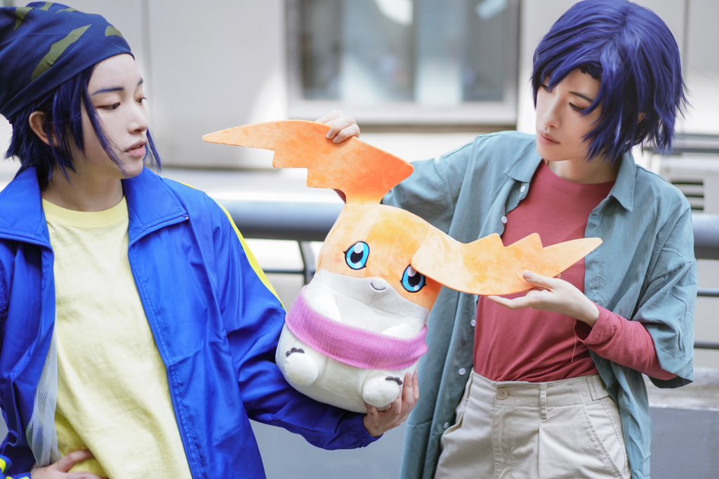 spriterollcos's tweet photo. #デジモンフロンティア
cos*

源輝二:椿
木村輝一：sprite
phx @FloatingTan 

#デジモンの日  
#8月1日メモリアル2023
#お台場メモリアル https://t.co/86ZjBltyyZ