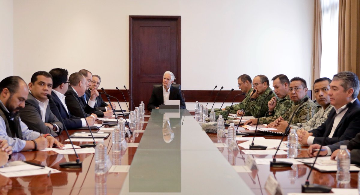 Damos seguimiento a los trabajos de seguridad en el #Edoméx con el Grupo de Coordinación Territorial para la Construcción de la Paz.