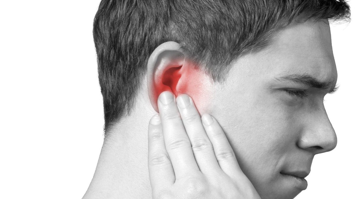 Natural Remedies For Ear Aches - Herbal Remedies for Pain Relief #earache #herbalist #herbalism #homesteading #naturalremedies #survival

oldschoolsurvivalbootcamp.com/f/natural-reme…