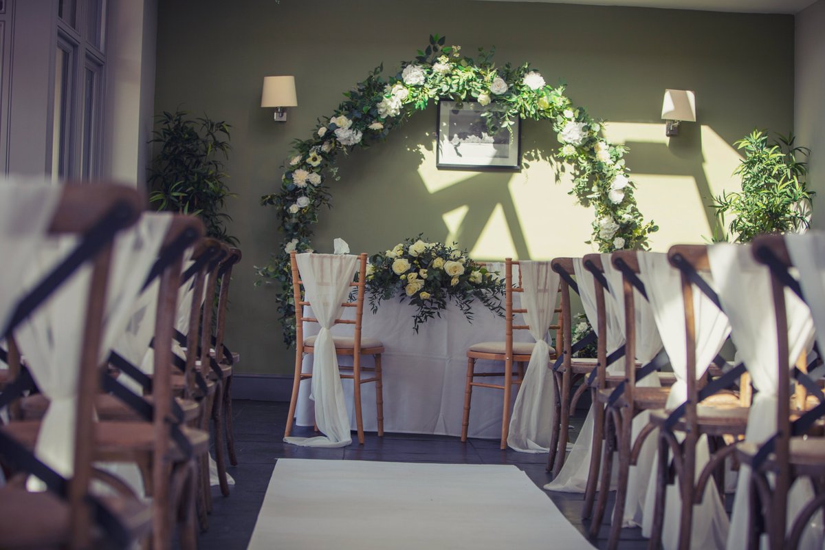 Join us for our spectacular wedding fair on Sunday 17th September from 11am till 3pm. Meet our events team here at Blacknest and our recommended suppliers from photographers, cakes, flowers and everything in between. Book your free ticket now!

eventbrite.co.uk/e/wedding-fayr…