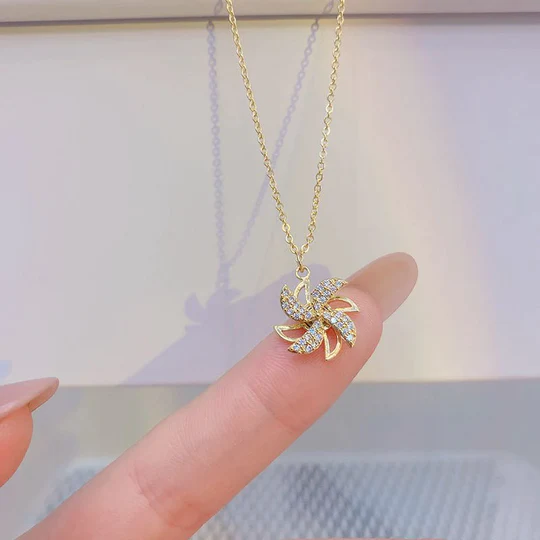 Me2youI's tweet photo. 【New Arrivals】Spinning Windmill Necklace Gold Plated. It is the awesome gift for your love.❤️

https://t.co/vgYXzoglyz

#me2you #jewellery #giftsforher #necklaces #pendant #pendantsforher #Windmill  #womenjewellery #spinningwindmill #minimalstyle #uniquejewerly https://t.co/Df0VpuUUc7