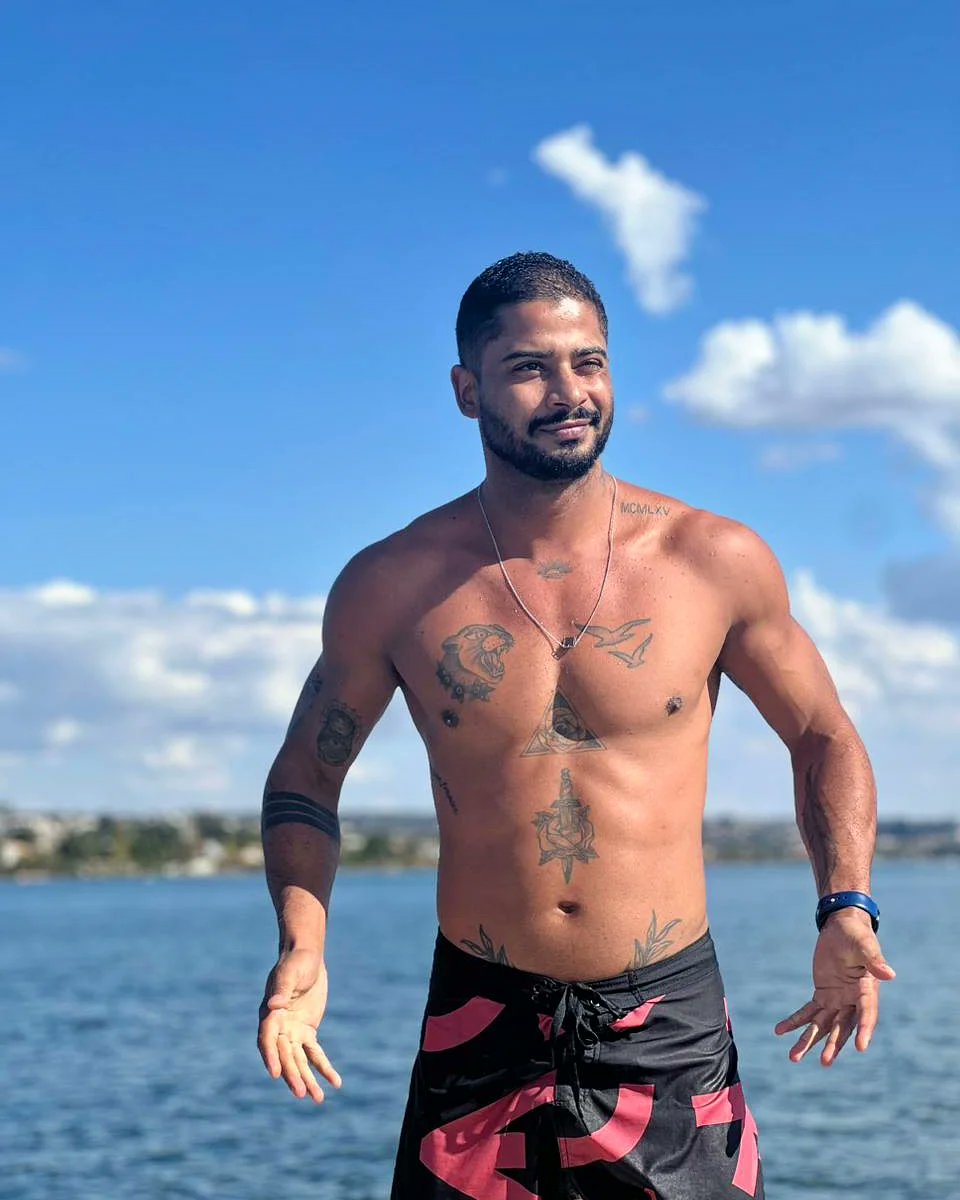 RenildoAnderson's tweet photo. 🤙🏾☀️😋 https://t.co/fZLCn9Rj9o