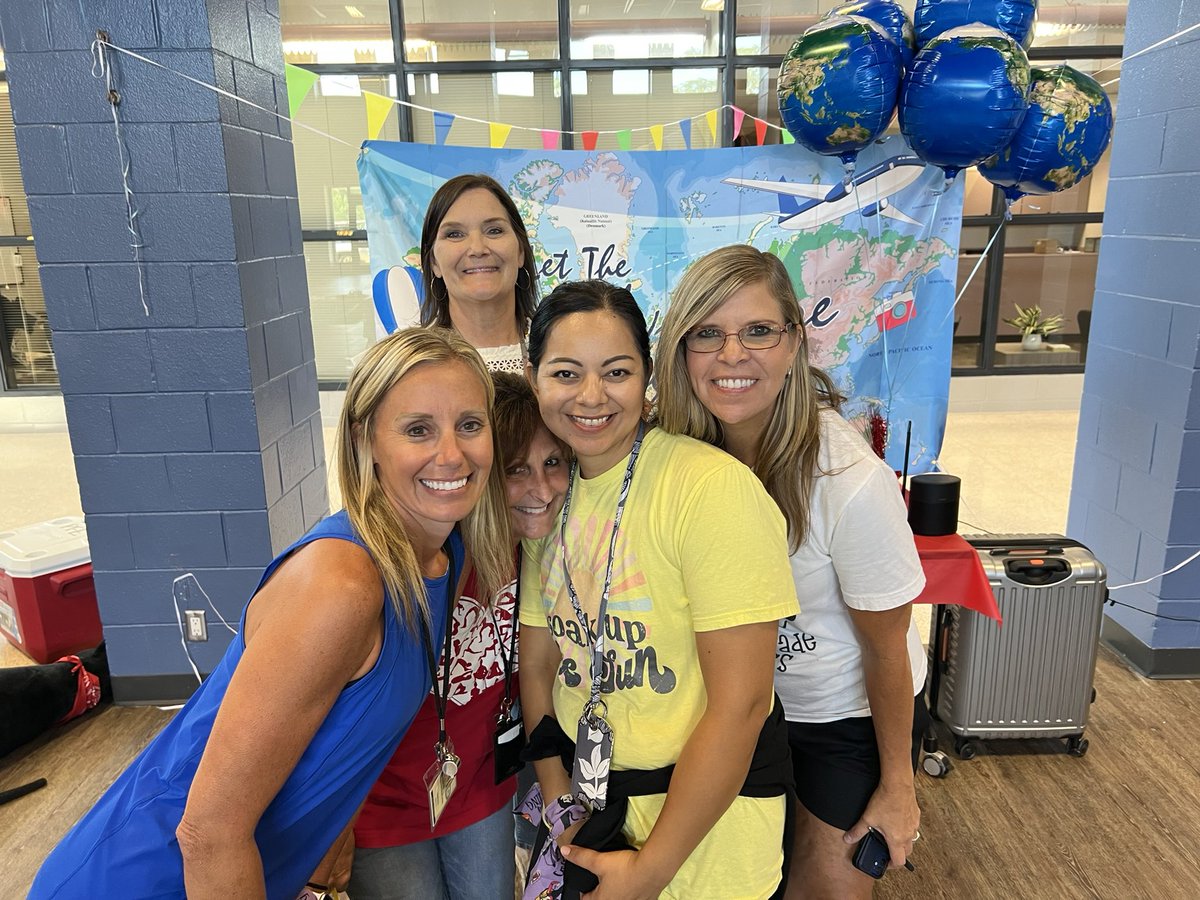 ShupakRuth's tweet image. #pfeishappy