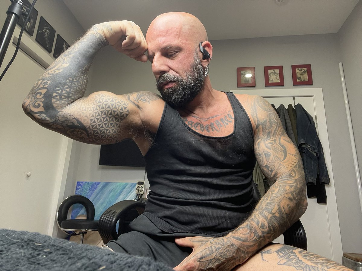 SkinCityX's tweet photo. Morning from me and my halo💪🏾🍆
⬇️⬇️⬇️⬇️⬇️

https://t.co/jGYiF0cgxX https://t.co/Vxp6VxMhlO