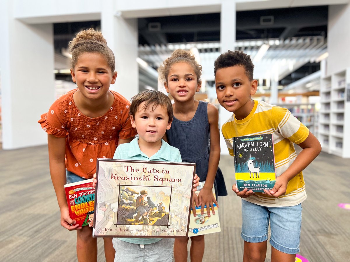 📚 Just 3 weeks left of our BIGGEST READING CHALLENGE OF THE YEAR!

How fast can you read? There’s still time! 🕑🕒🕔 The 2023 Summer Reading Challenge is running NOW — Aug 19. Learn how to read &amp; win at lplks.org/summer-reading.

#alltogethernow #todosjuntosahora #summerreading