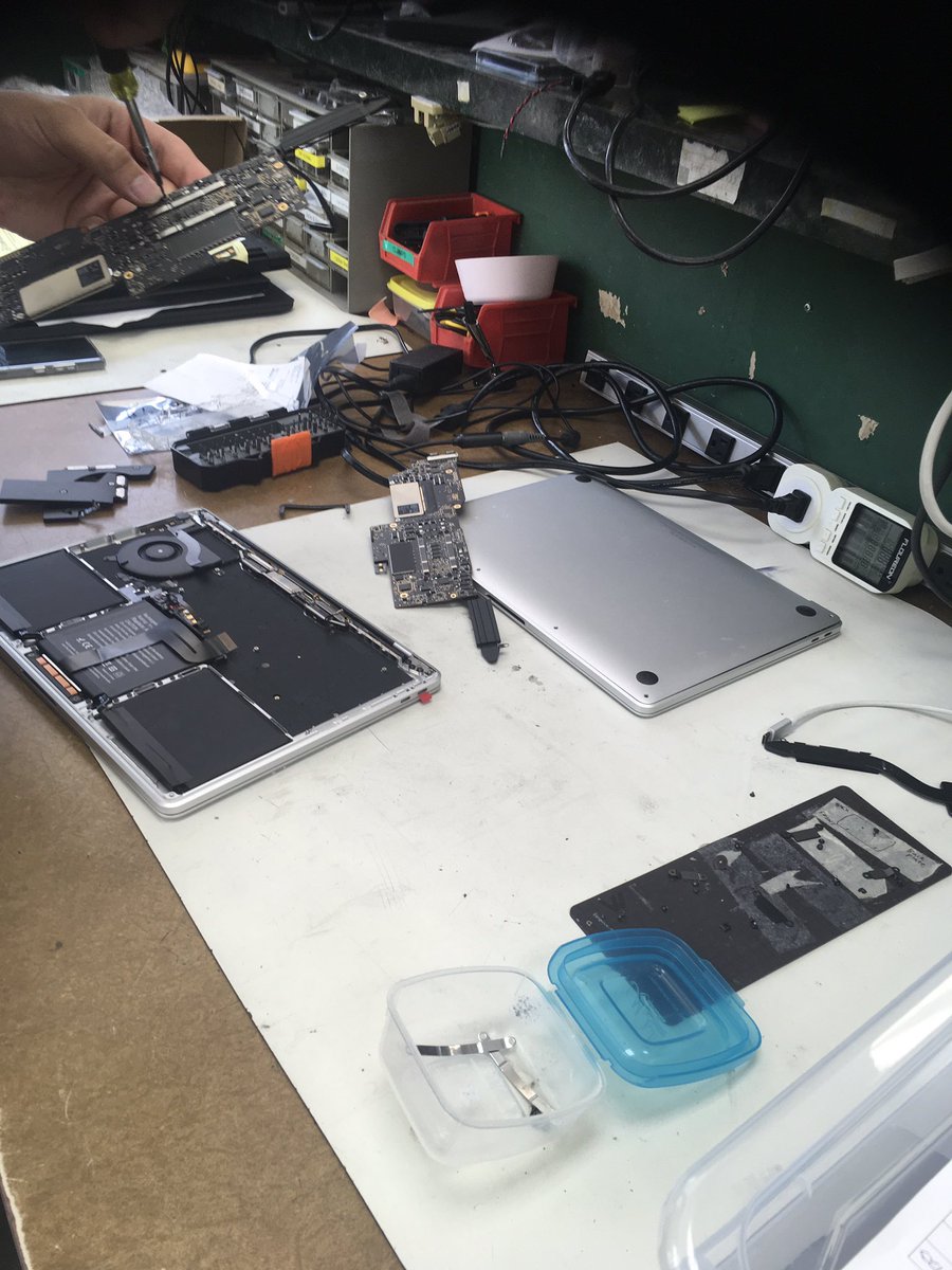 CompuWorld215's tweet photo. MacBook repair https://t.co/a4oQ686obM