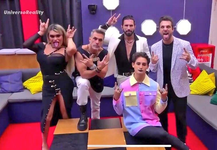 YIRKOSIVIRICH's tweet photo. Nicola y Emilio usando colección "Victoria Camila" por Yirko Sivirich.
#LaCasaDeLosFamososMx https://t.co/lzZwRXWkJ4