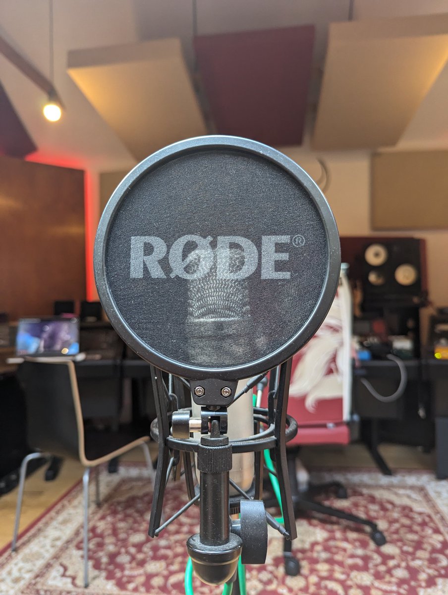 AnabelleXIII's tweet photo. I had an awesome busy week in the studio recording for a star-studded project. I'm grateful for the opportunity to work alongside such brilliant minds & create something truly special. Big things in the making!
#MusicianLife #StudioSessions #AllStarLineup #vocalist #lyreplayer https://t.co/qv2sn4sU35