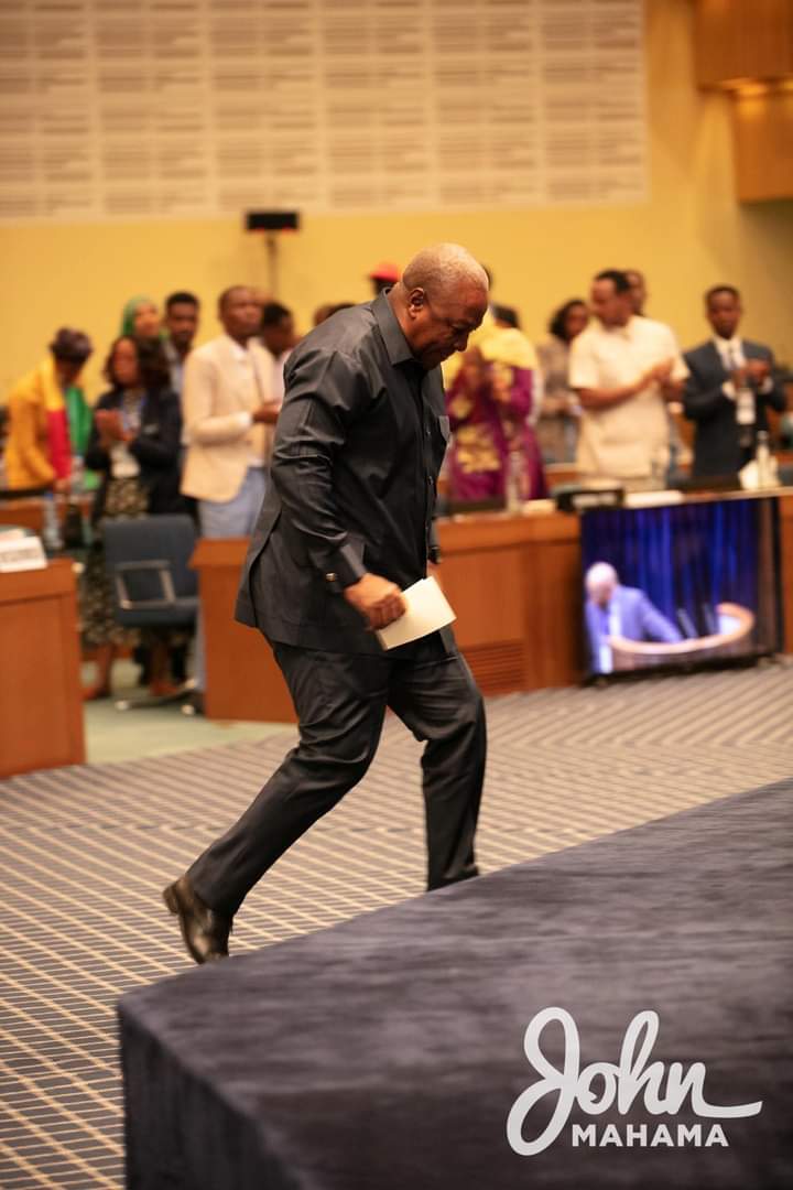 MPKwarteng_'s tweet image. The coming hope — John Mahama!! #LifeHardUnderThisGovt