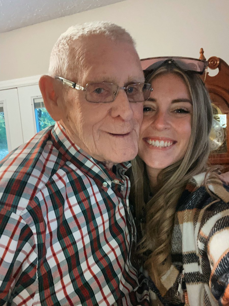 nicoledemetro's tweet photo. I will forever love you 🤍 my perfect guardian angel https://t.co/Tpgi0eXsMH