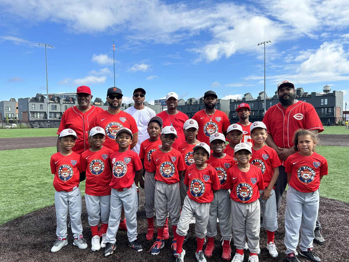 DetroitPAL's tweet photo. Last day of our Tiny Tigers program was a blast! Our Tiny Tigers have embraced their inner tiger.
Thank you @TigersCommunity for your support. We couldn't be more grateful for your dedication in helping our little ones find their t-ball greatness.
#tinytigers https://t.co/ExLzPPFqjq
