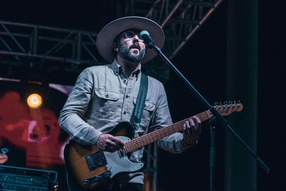blackguayaba's tweet photo. Muchas gracias Humacao! Que gran noche! 🤘🏼
Gracias a @PlazoletaOnStage por tenernos un vez más en su evento!
Fotos por: Ángel Matos de @Musicartepr
#blackguayaba #BGlive2023 #plazoletaonstage #livemusic #guitars #bass #drums #Nord #Fender #Yamaha #DWdrums #vamono #Cielo #Nadie https://t.co/UizYdin4MF