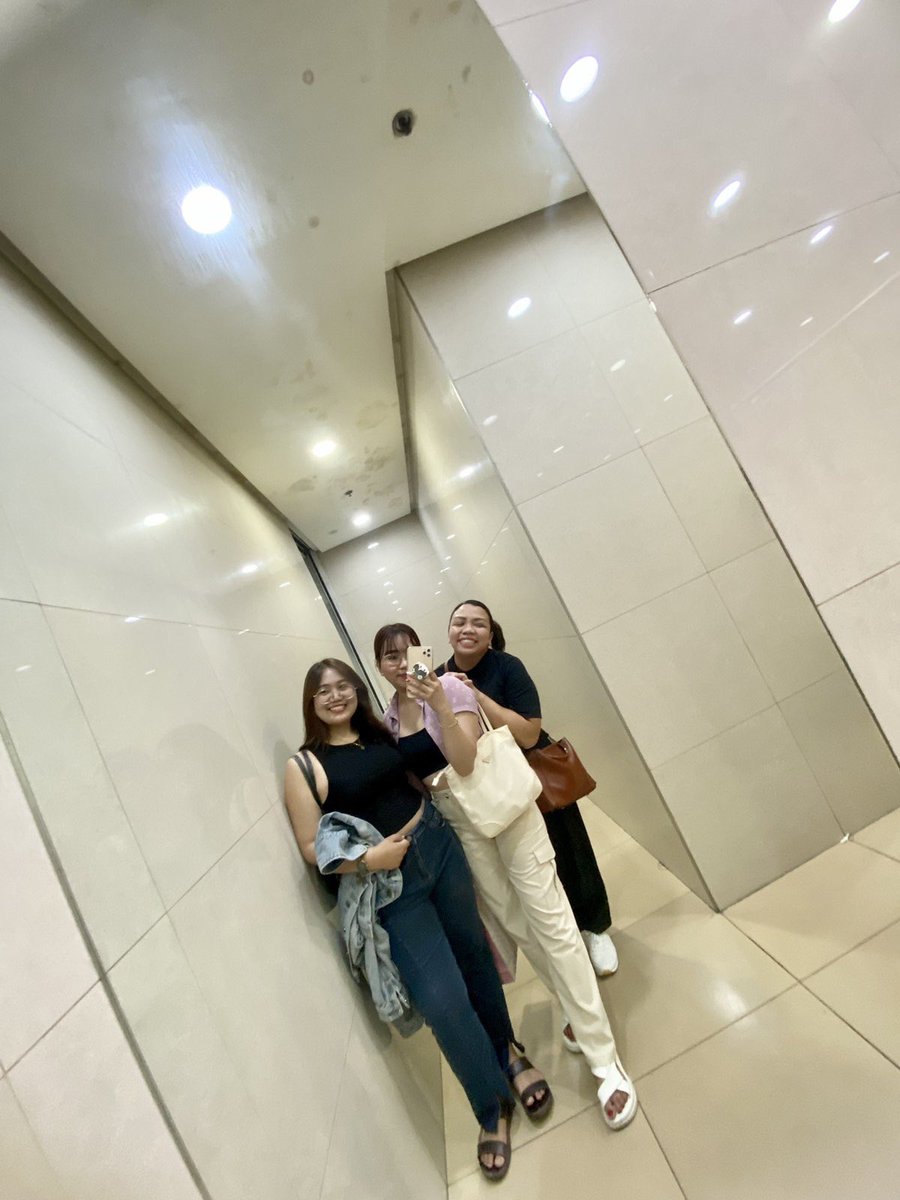 just_justinemae's tweet photo. My human diaries. 🤎🦖 https://t.co/nViXrU03E1