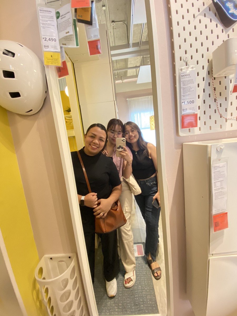 just_justinemae's tweet photo. My human diaries. 🤎🦖 https://t.co/nViXrU03E1