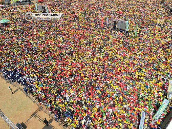 PaidamoyoMutsv1's tweet photo. @ZANUPF_Official MatNorth Presidential Rally was lit π₯
#EDhasMostVotes https://t.co/PMntOxar60