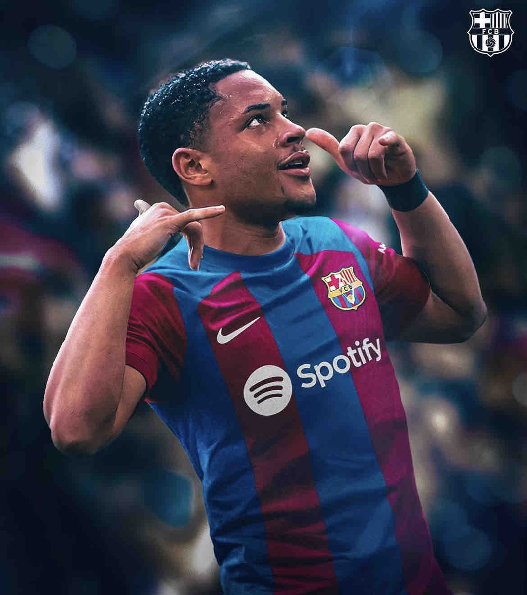 BarcaTimes's tweet photo. 🚨🎖️| BREAKING: Vitor Roque can join THIS SUMMER if Dembele is sold. [@CatalunyaRadio] #fcblive 🇧🇷 https://t.co/IUnVfrSQaO
