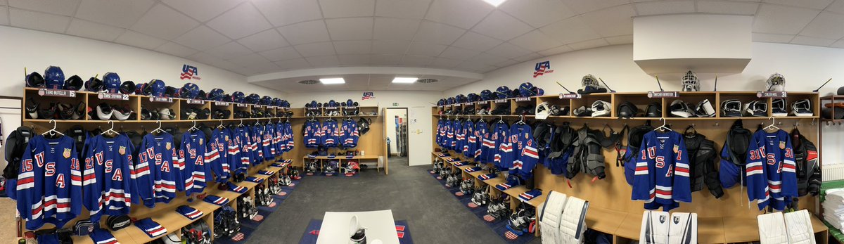 Blue Platoon ready to roll vs Czechia. #OurWorkBeatsTheirWork 🇺🇸 🇺🇸 🇺🇸 <a href="/usahockey/">USA Hockey</a>
