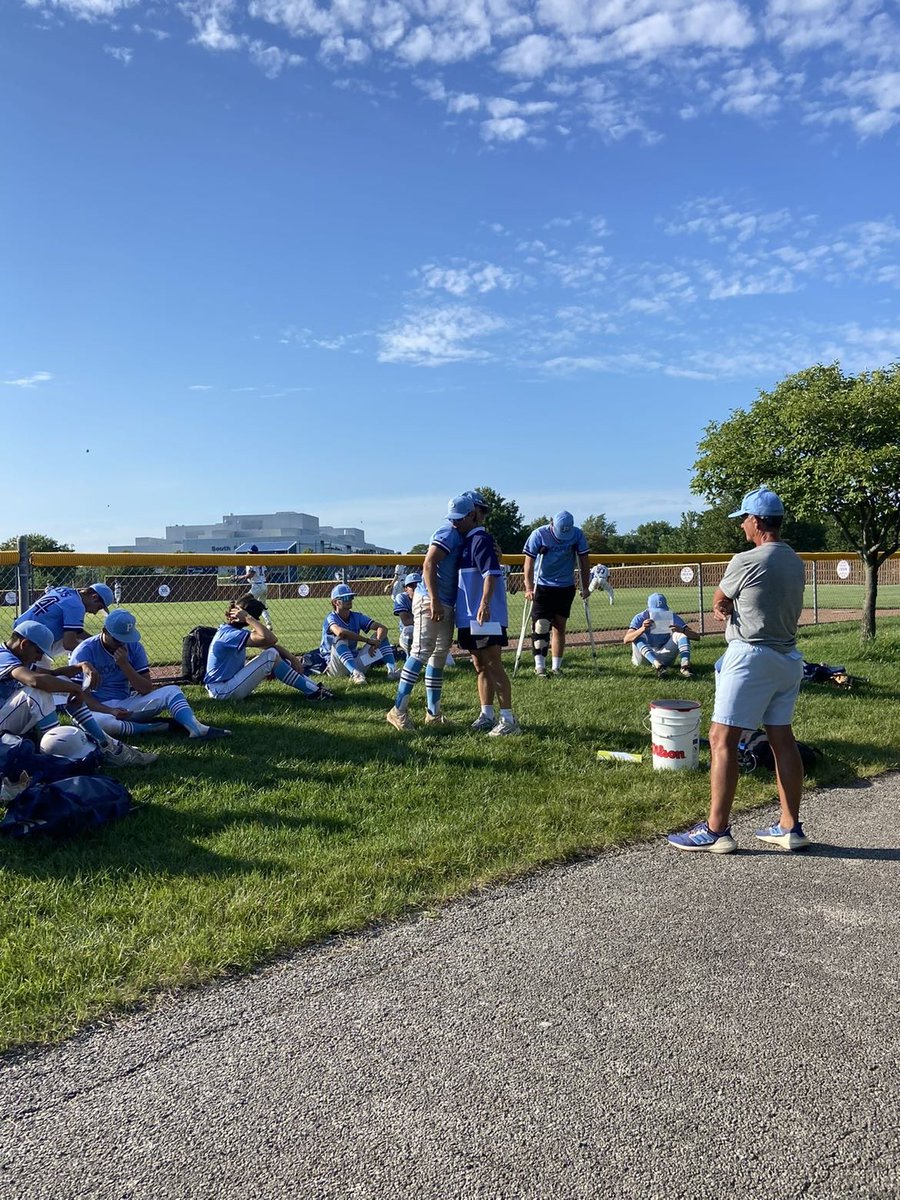 evanmartinnn's tweet photo. What a ride it’s been with my boys! Words can’t express how proud I am in each and every one of them. I had a blast with these group of men for the past 2 years and it’s unfortunate for it to go this quick. I wish the best for all of them and can’t wait to get at it again! https://t.co/sYJNz68dD1