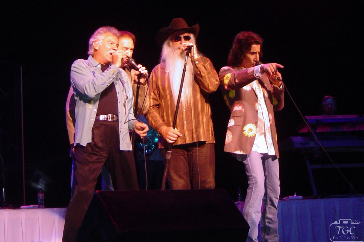 TGC Photos Branson tweet media