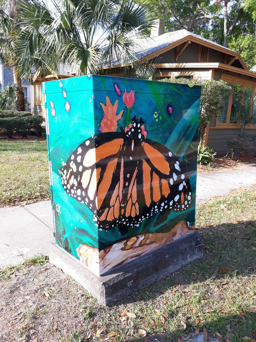Vinyl wraps aren't just for vehicles! Virtually any surface can be wrapped -  counters, cabinets, floors, doors, walls, bathroom stalls... and even  utility boxes can be turned into beautiful works of art! 🦋🦋🦋

#wrap #wrapped #art #utility #box #vinylwrap